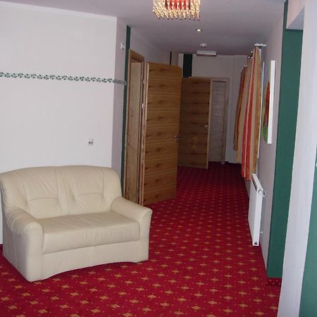 Erlebnis-Hotel-Appartements Latschach ober dem Faakersee Dış mekan fotoğraf