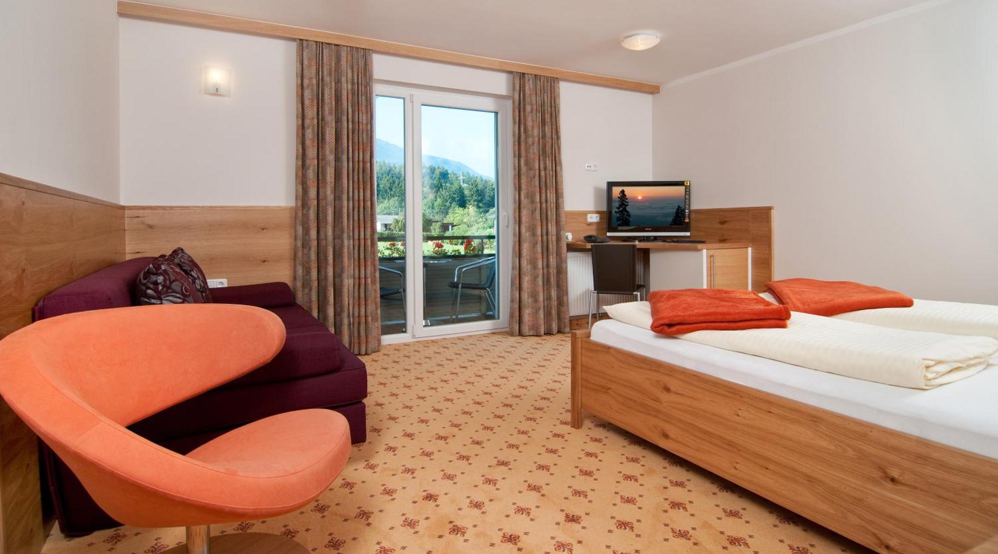 Erlebnis-Hotel-Appartements Latschach ober dem Faakersee Dış mekan fotoğraf